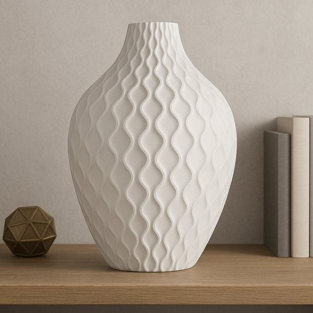 Jarrón HELIOS blanco marfil en decoración de salón moderno, estilo orgánico y minimalista