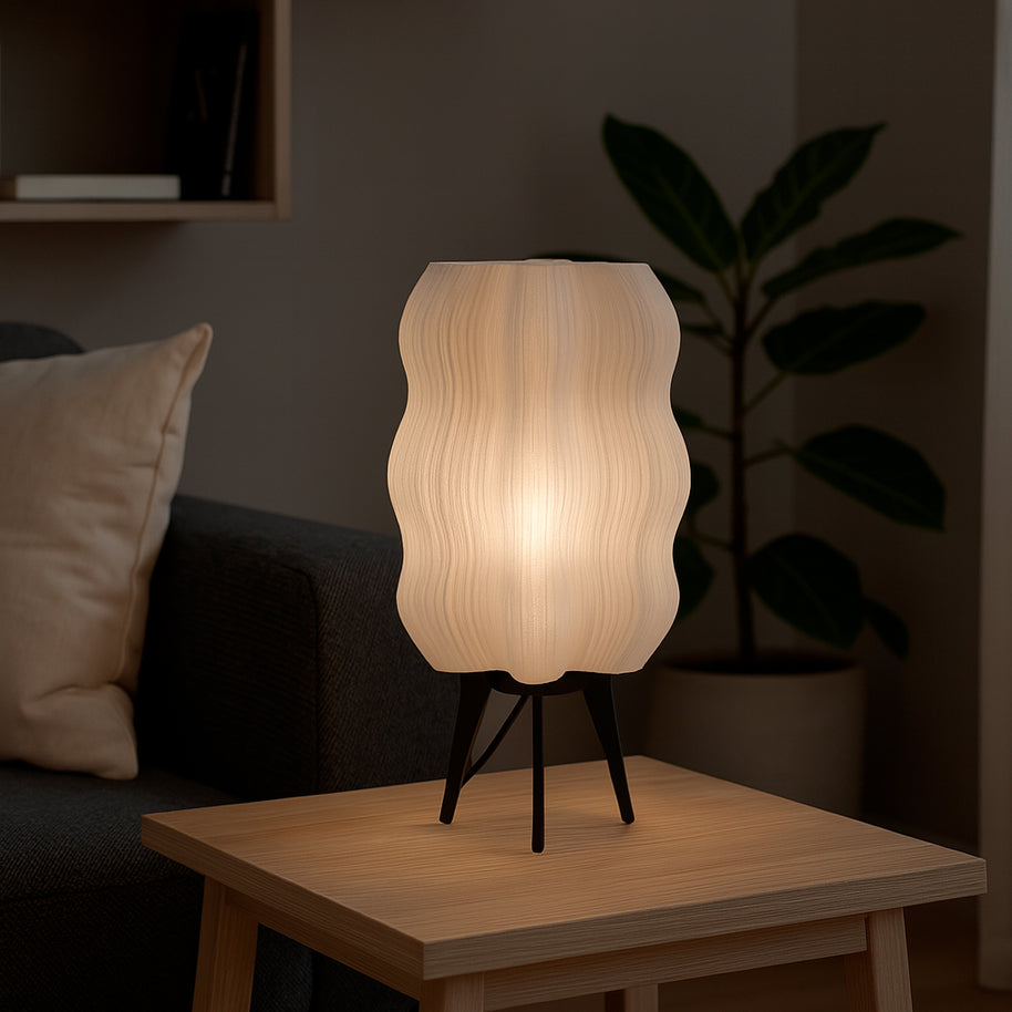 Lámpara de mesa ALTHEA impresa en 3D con diseño orgánico ondulado  para decoración moderna